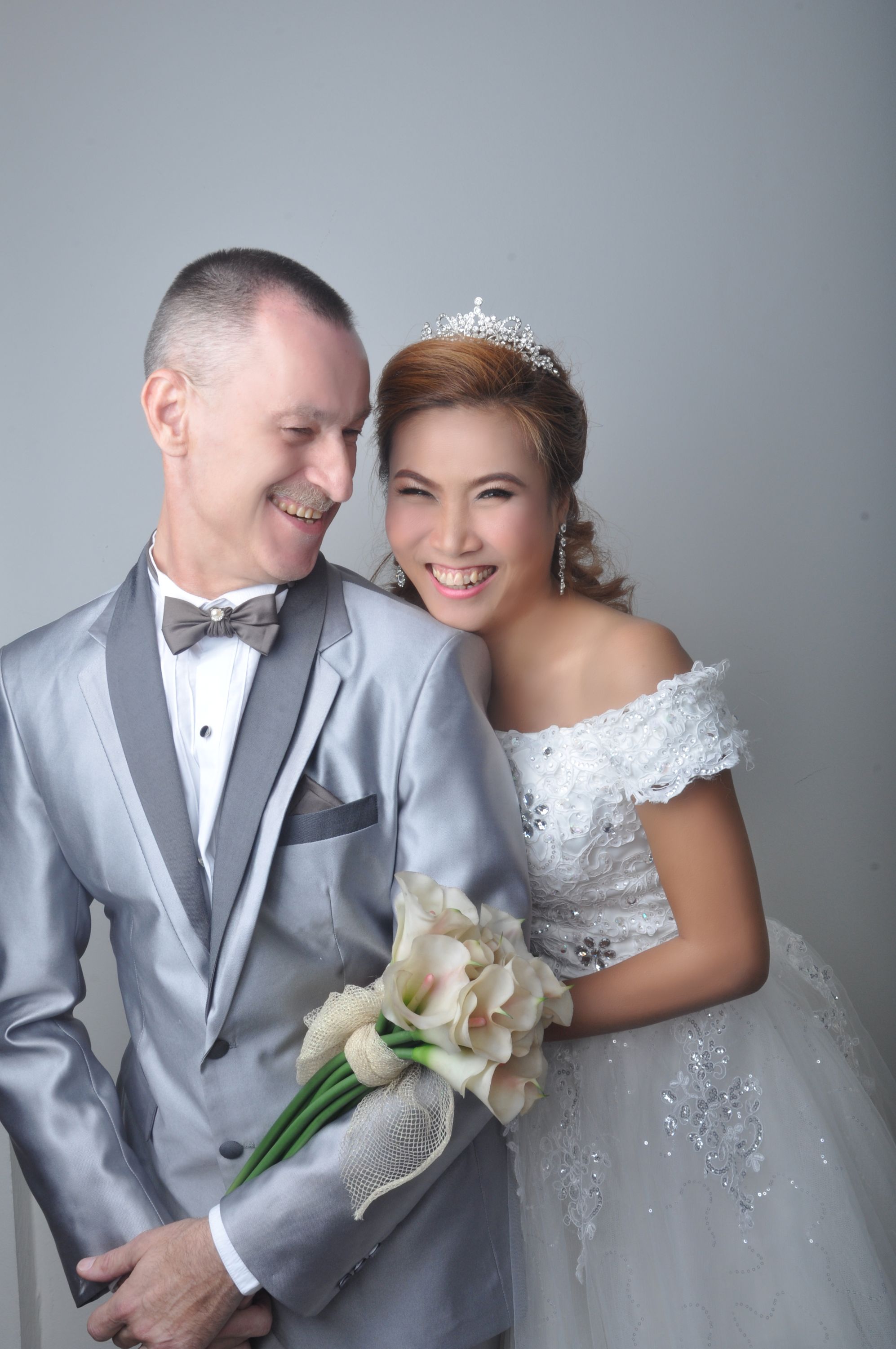 Andy Wright & Tad Celebrate 11th Wedding Anniversary 6,000 Miles Apart